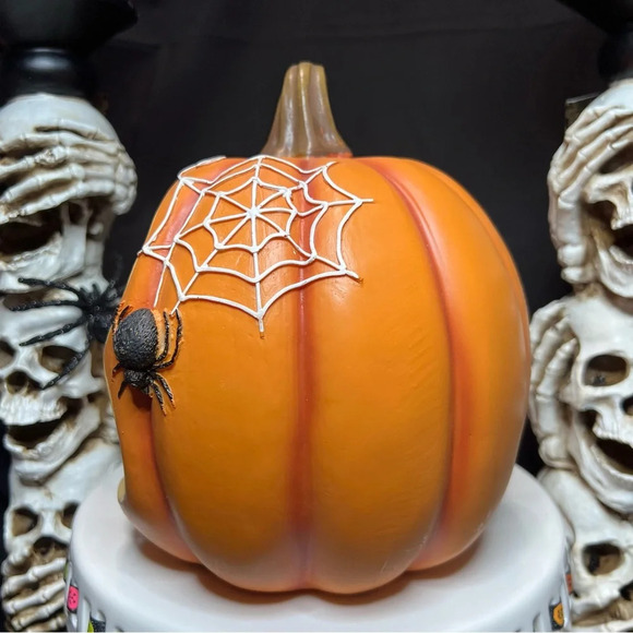 Halloween 7" Color Changing Spooky Skeleton Graveyard Scene Spiderweb Pumpkin - Picture 8 of 15
